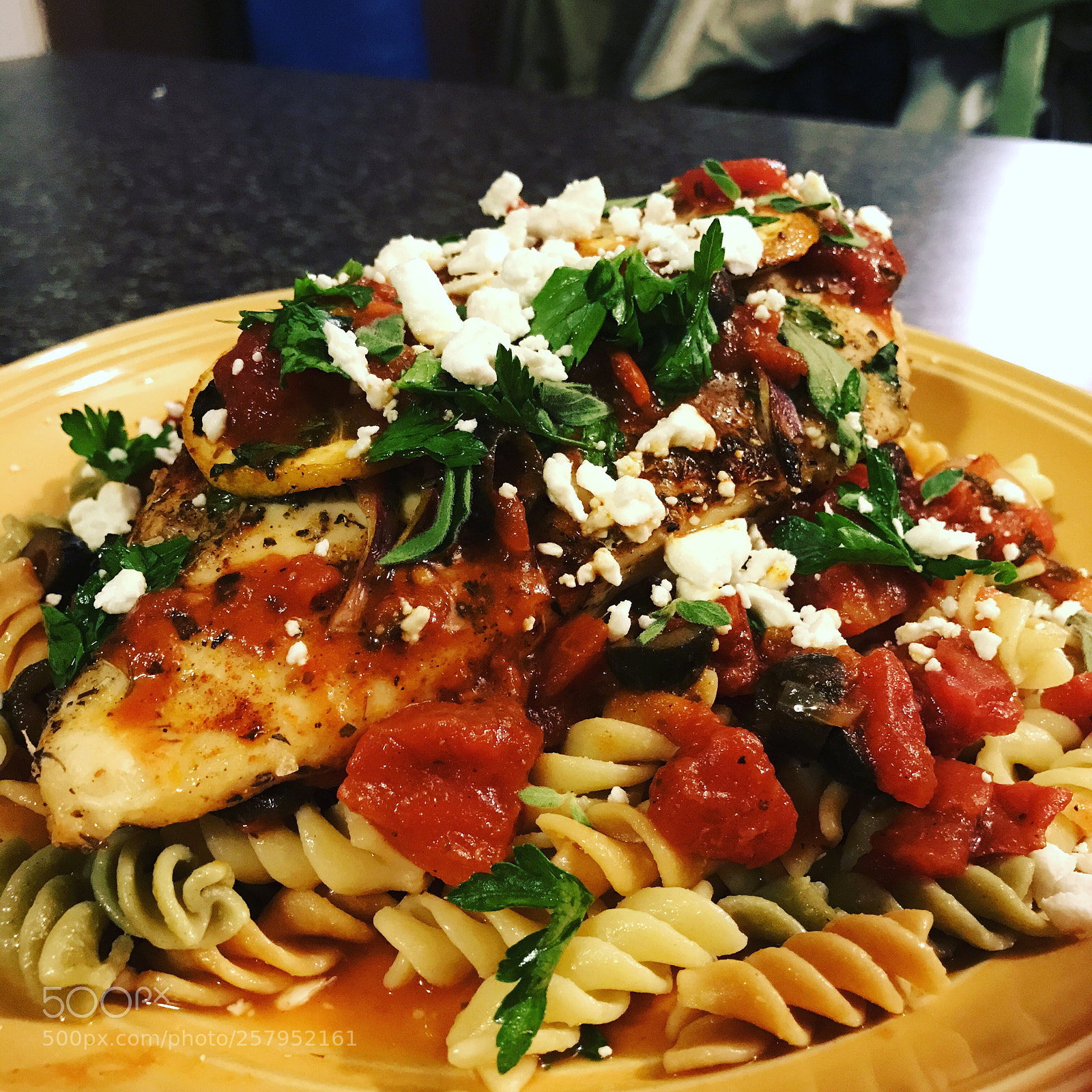 Apple iPhone 7 Plus sample photo. Mediterranean chicken photography