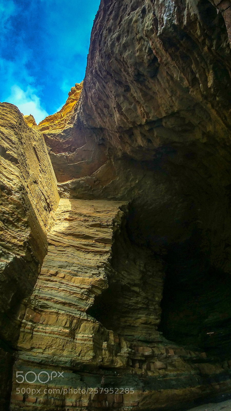 LG G5 sample photo. Cliffs at sunset photography