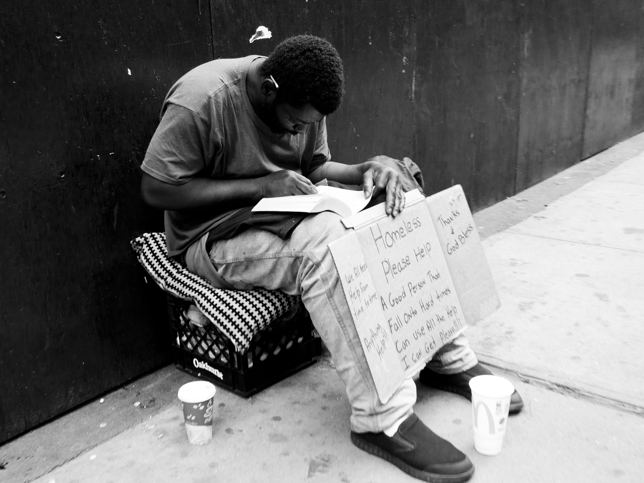 Olympus PEN E-PM2 sample photo. Life in new york photography