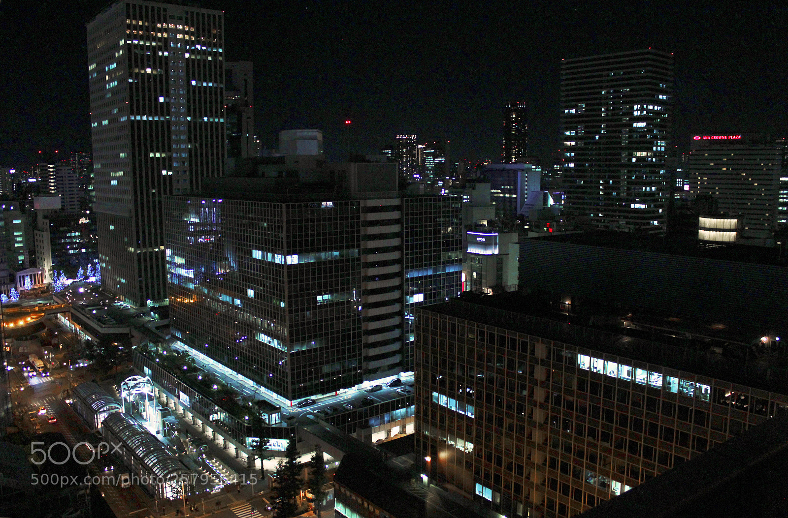Canon EOS 550D (EOS Rebel T2i / EOS Kiss X4) sample photo. Osaka 6 photography
