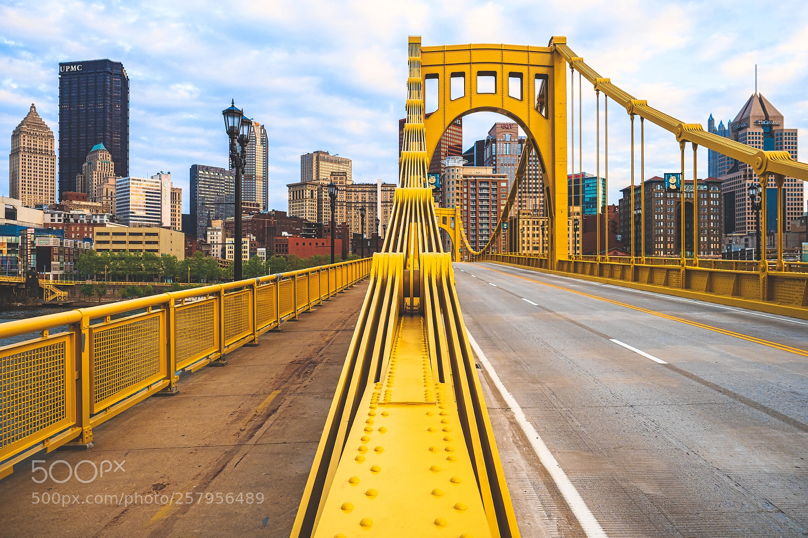 Olympus OM-D E-M1 Mark II sample photo. Andy warhol bridge photography