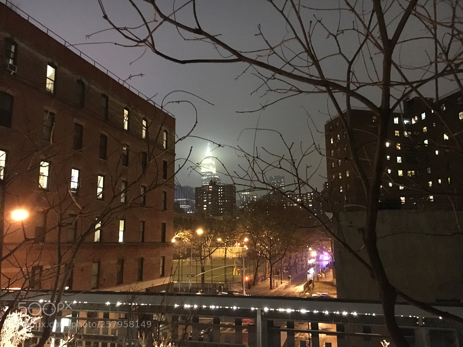 Apple iPhone 6s sample photo. Highline nyc photography