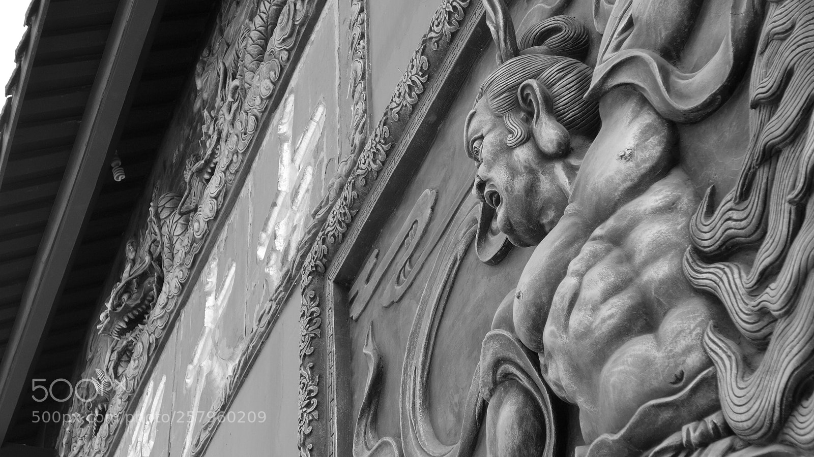 Panasonic Lumix DMC-LX7 sample photo. The daci temple in photography