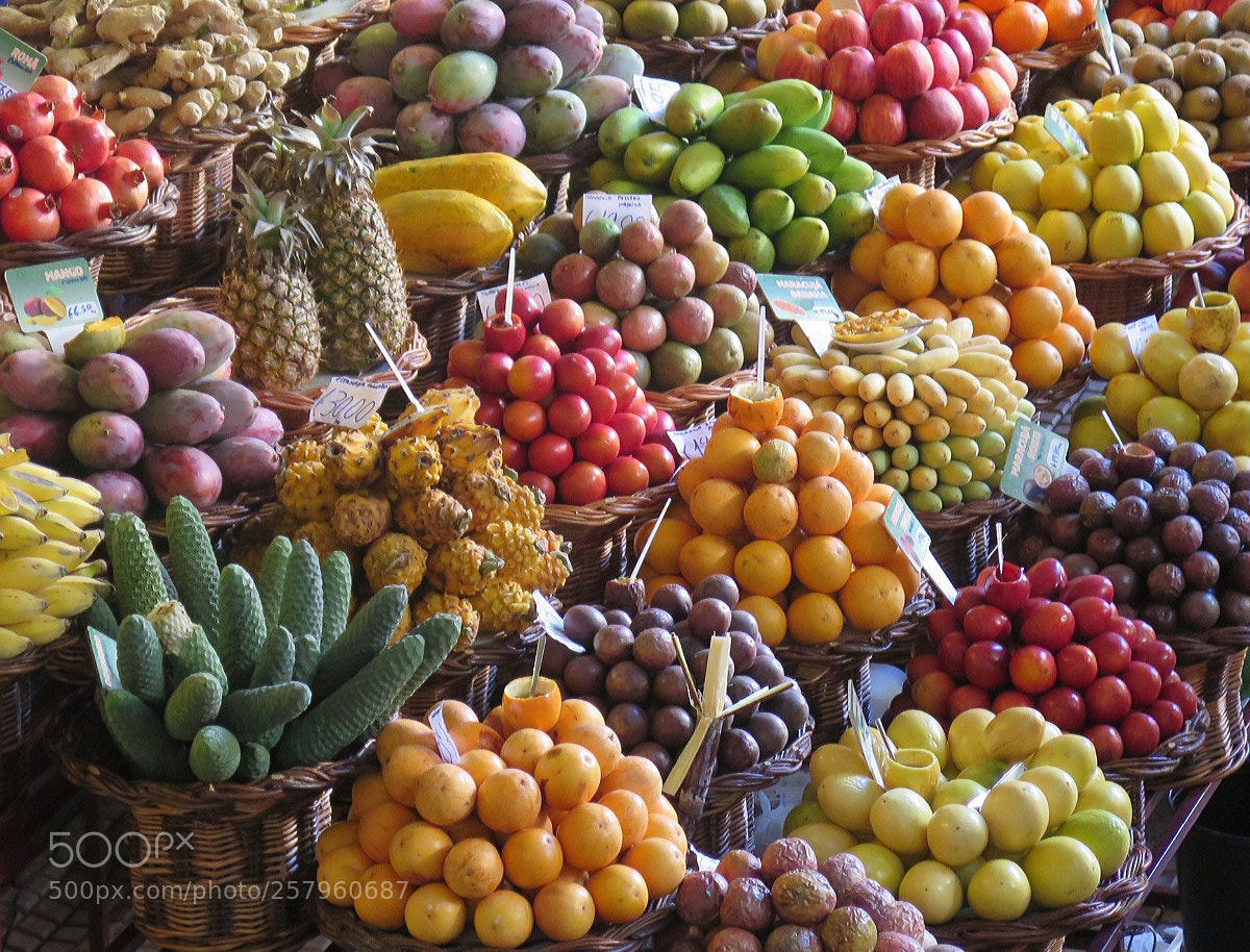Canon PowerShot G16 sample photo. Madeira fruit photography