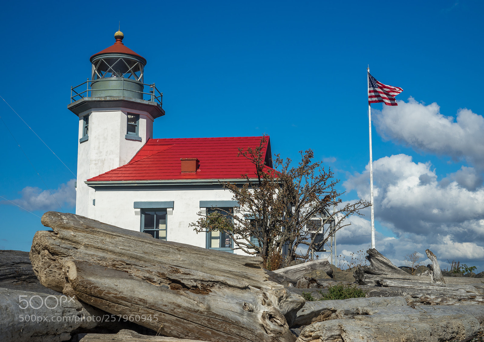 Sony a7 II sample photo. Point robinson park lighthouse photography