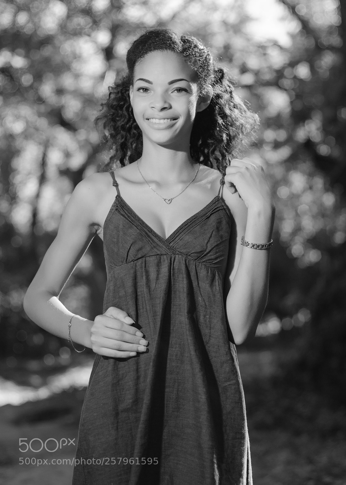 Nikon D7000 sample photo. Kesnie 01 0005bw photography