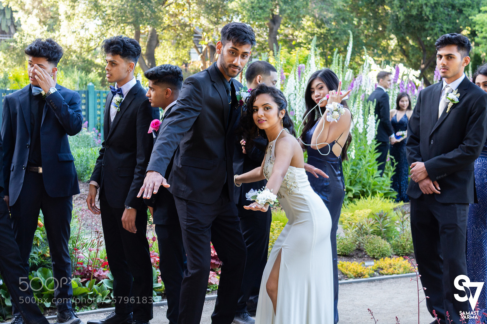 Canon EOS 1300D (EOS Rebel T6 / EOS Kiss X80) sample photo. Ahs prom 2018 photography