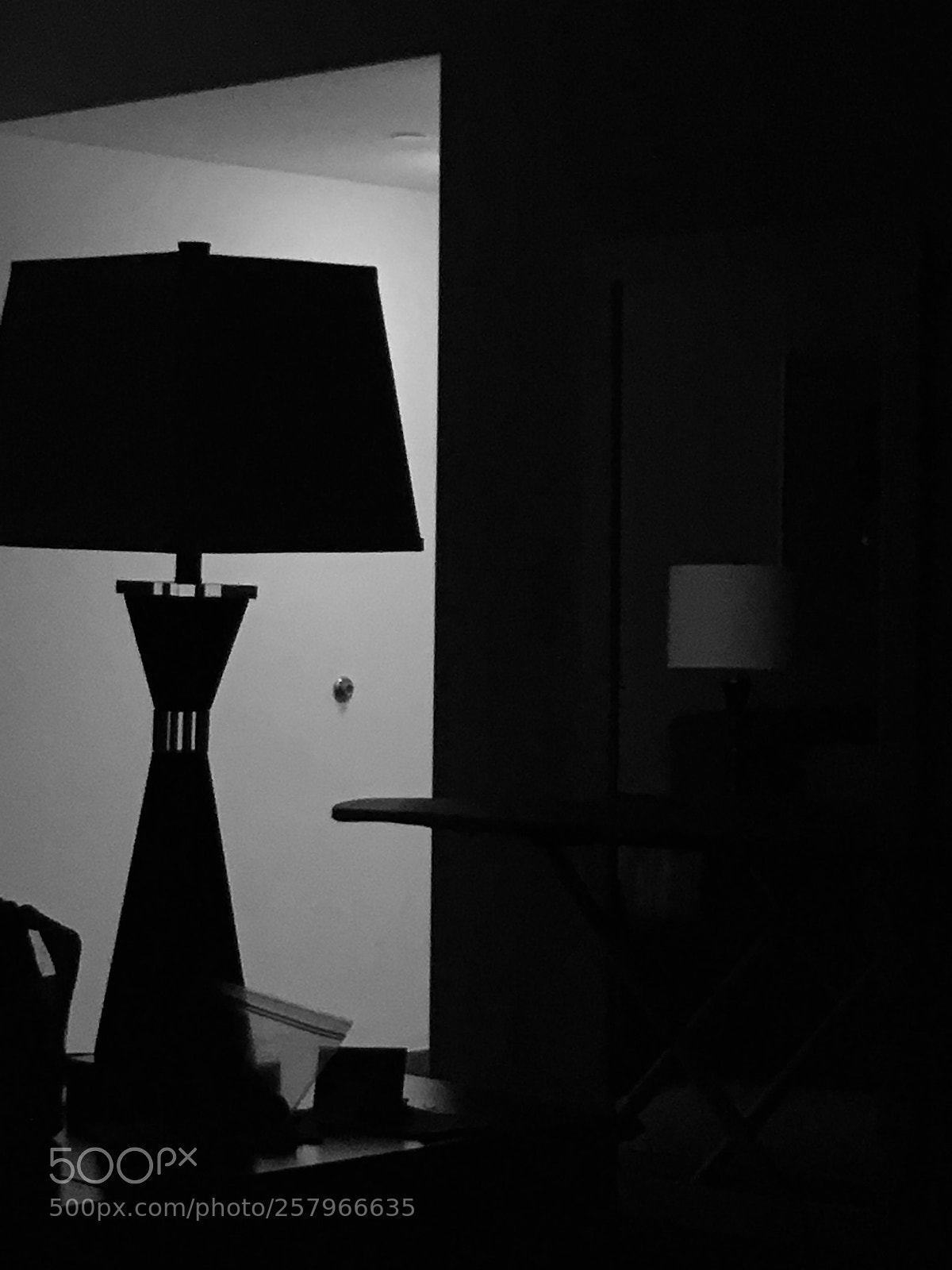Apple iPhone 6s sample photo. Lamp photography