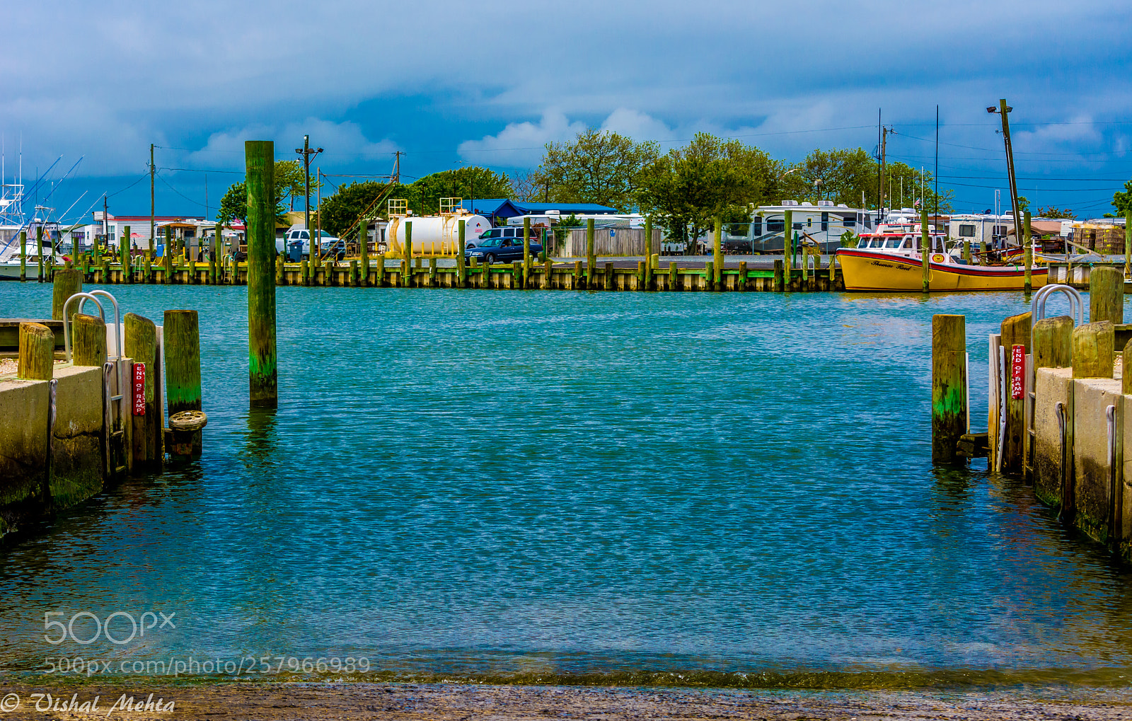 Nikon D5200 sample photo. Postcard photography