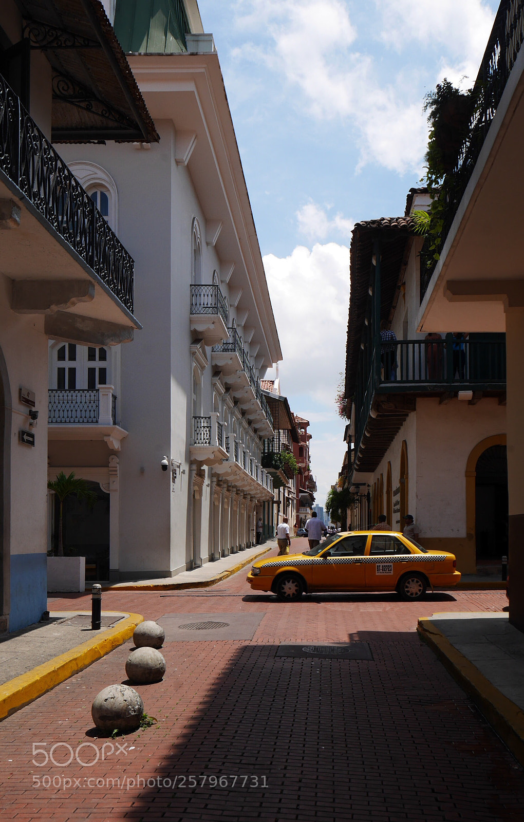 Panasonic Lumix DMC-GX7 sample photo. Casco viejo photography