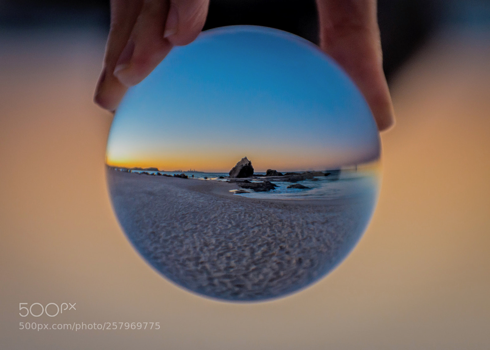 Nikon D7200 sample photo. Currumbin alley snow globe photography
