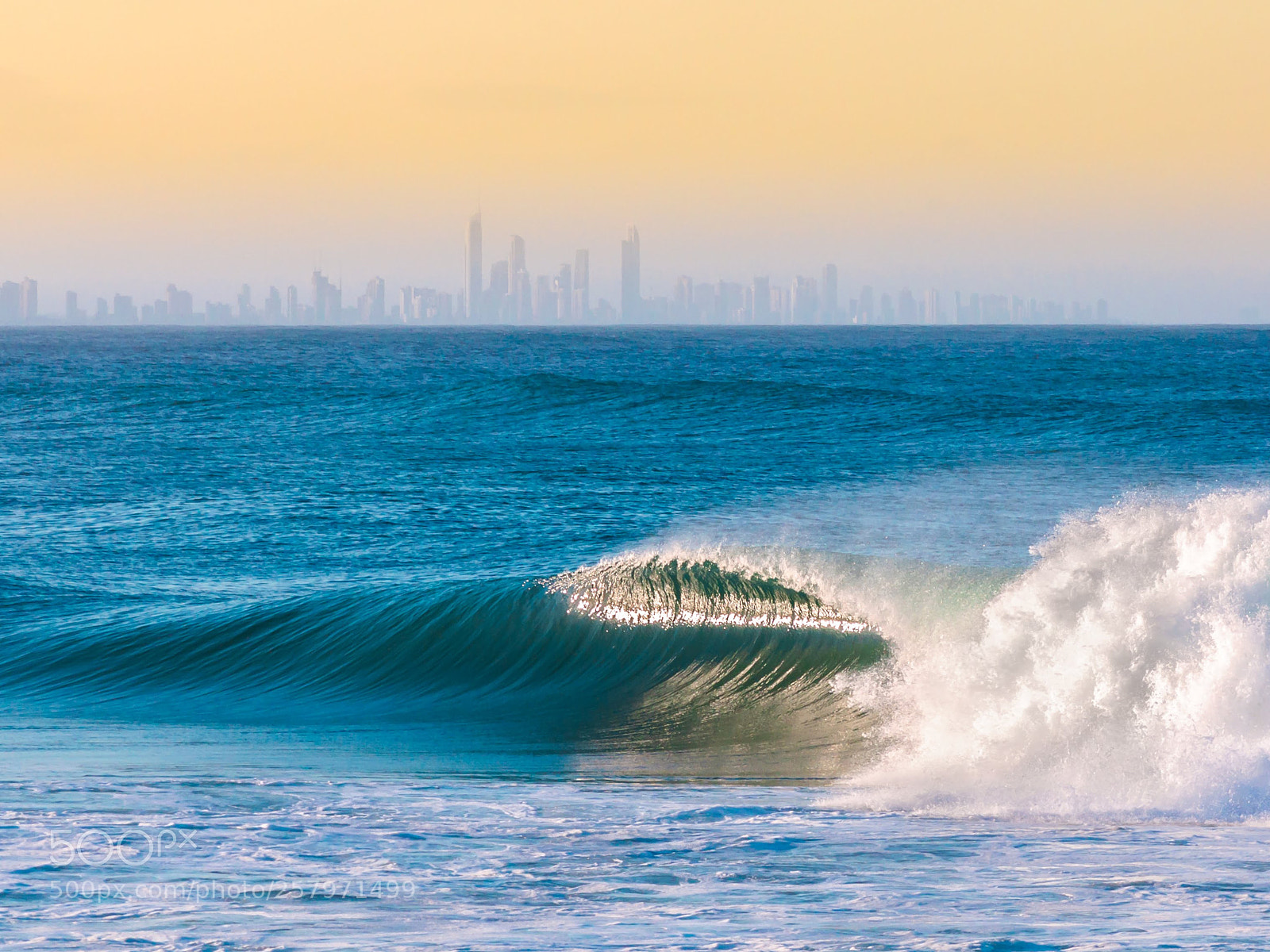 Nikon D90 sample photo. Kirra perfection during cyclone photography