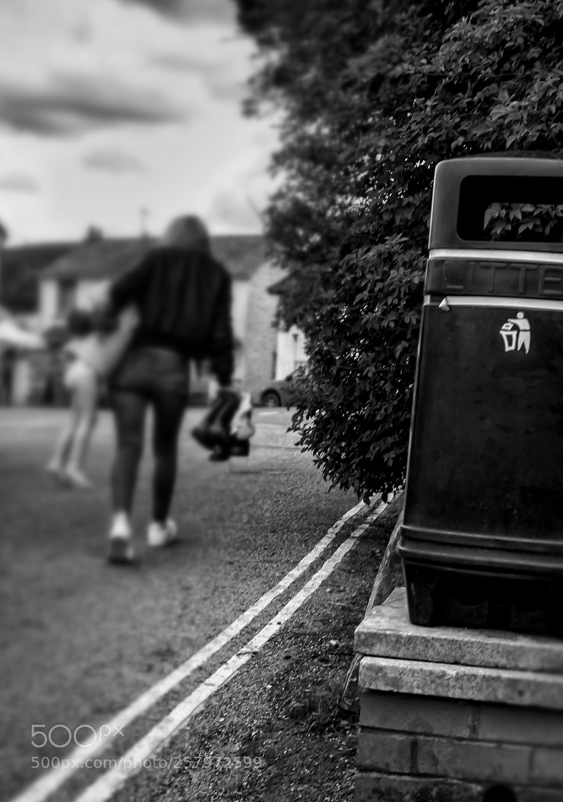 Leica M (Typ 240) sample photo. Take your litter home photography