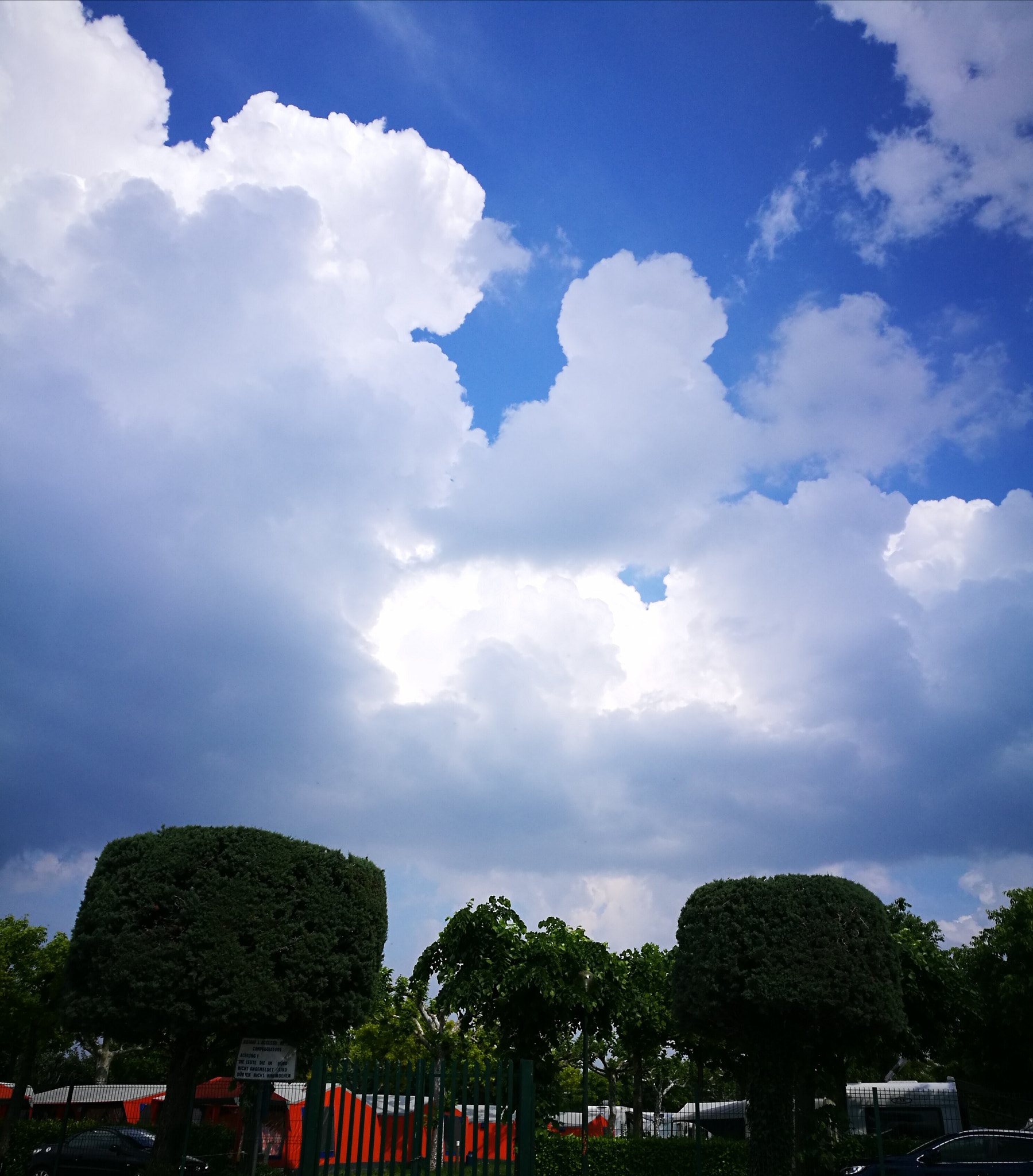 HUAWEI P9 Plus sample photo. Different clouds photography