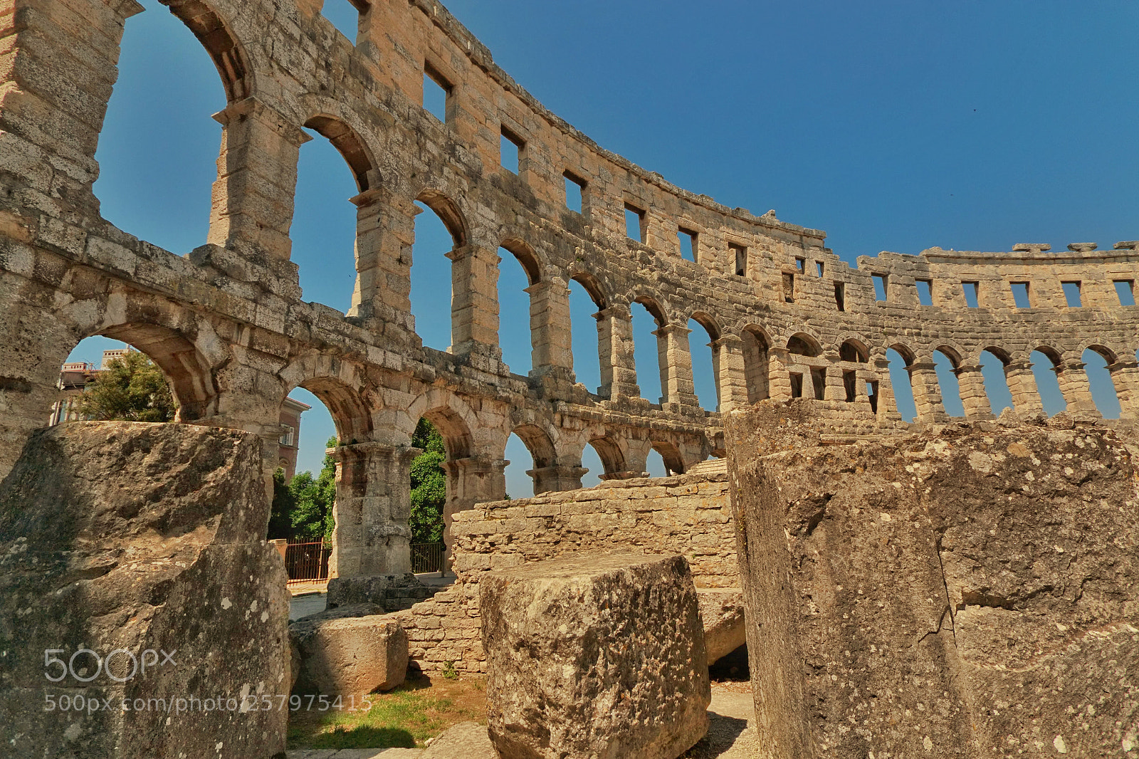 Canon EOS 70D sample photo. Pula arena croatia photography