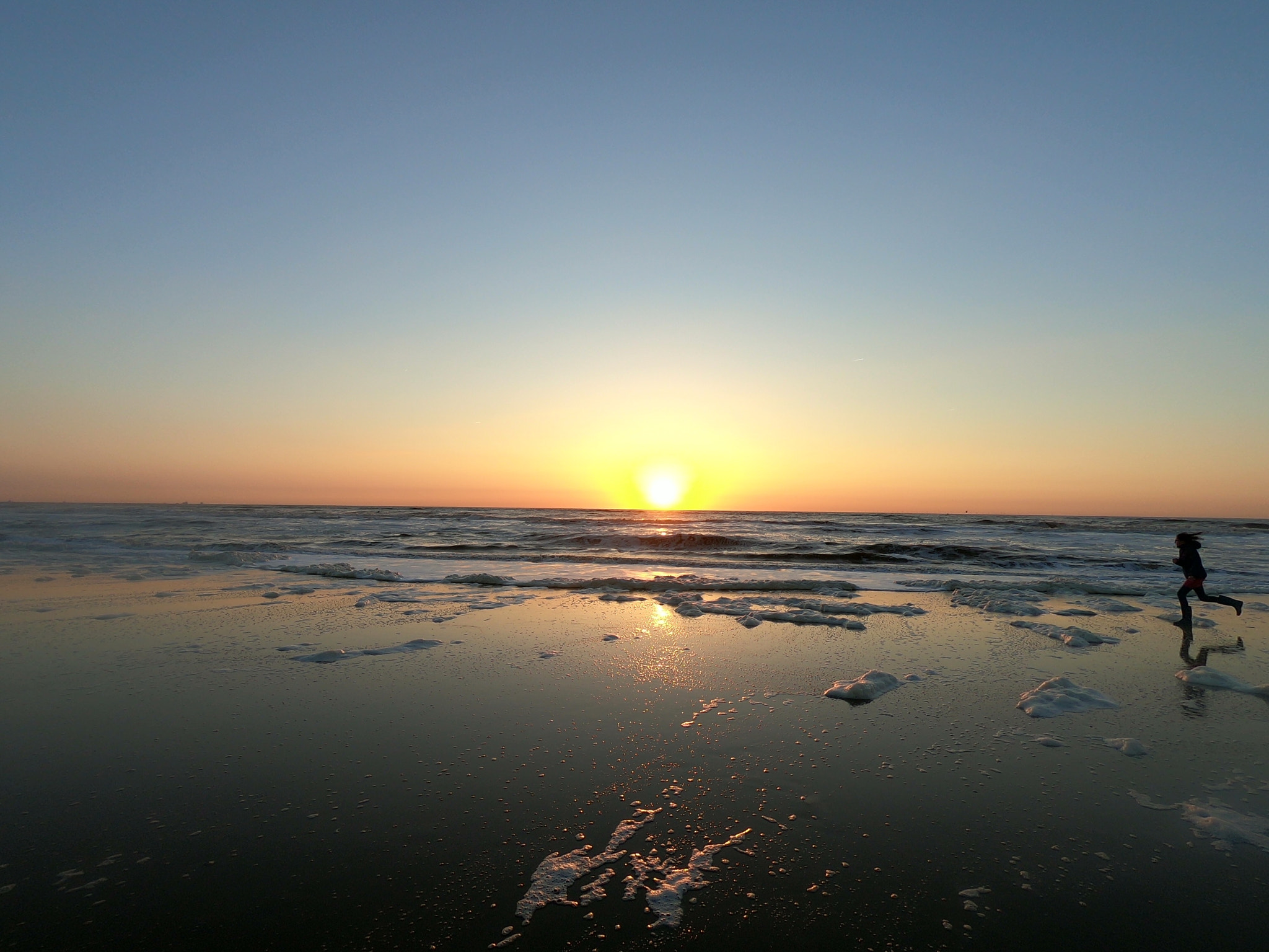 GoPro Hero6 Black sample photo. Running to the sunset photography