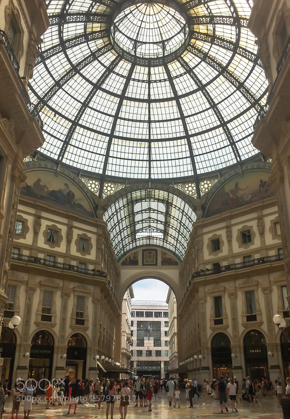 Apple iPhone 6 sample photo. Galleria vittorio emanuelle ii photography