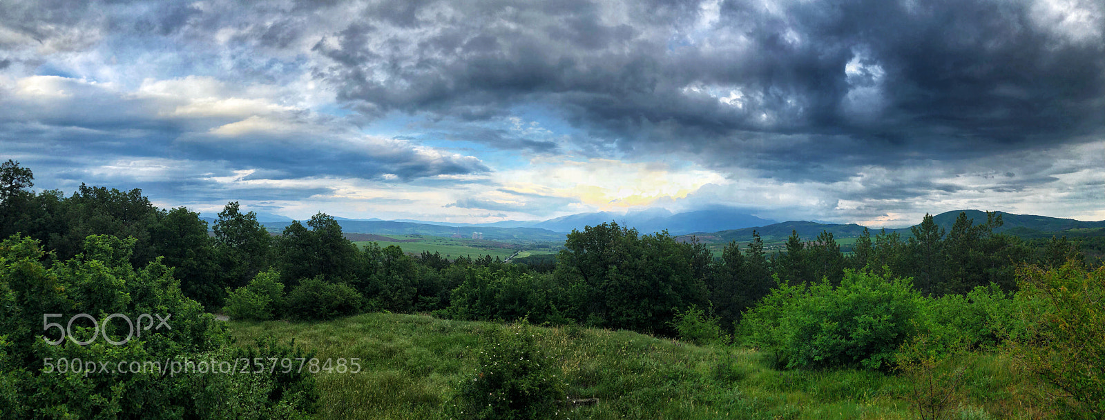 Apple iPhone X sample photo. Earth photography