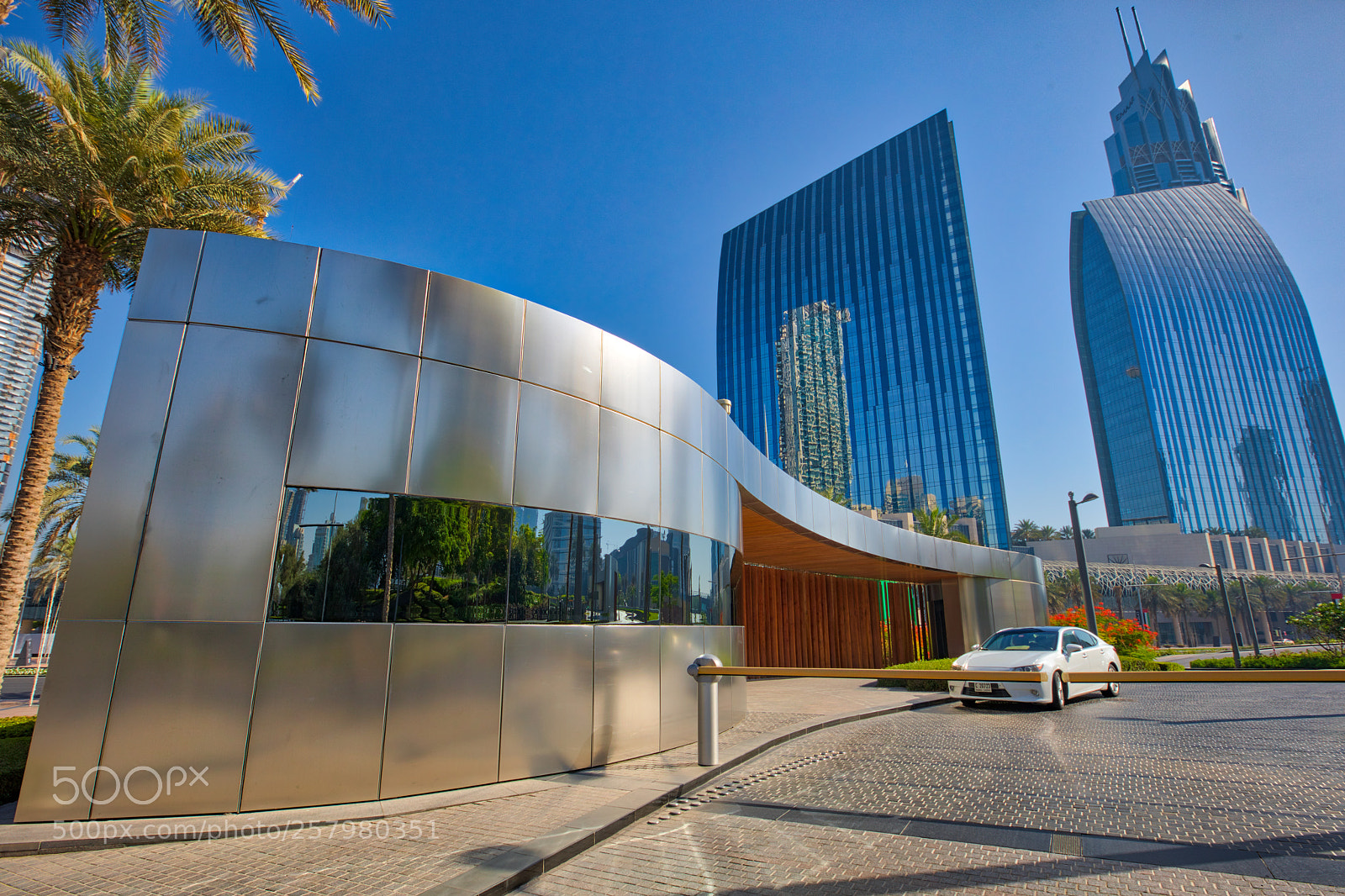 Canon EOS 5DS R sample photo. Entrance photography