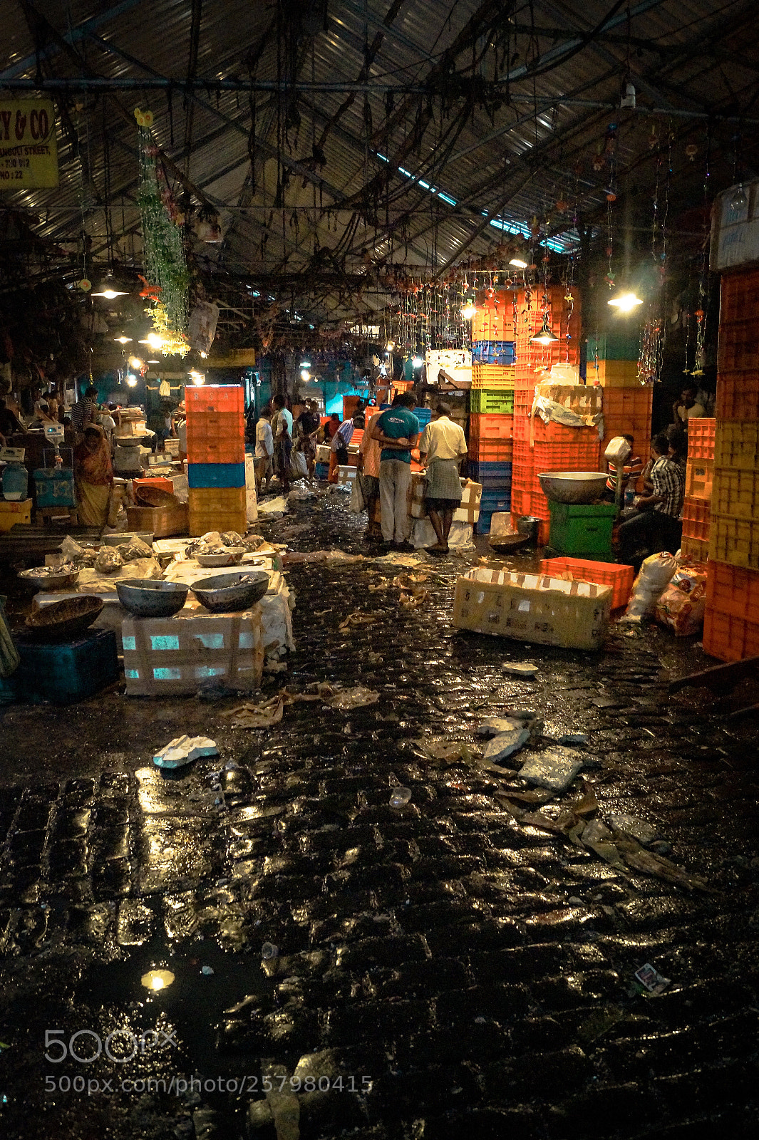 Sony SLT-A58 sample photo. Market  photography