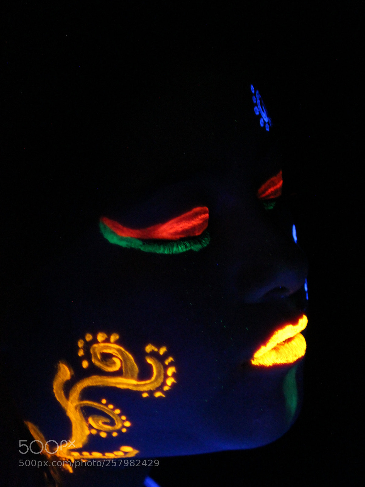 Canon EOS 600D (Rebel EOS T3i / EOS Kiss X5) sample photo. Luces de ne n photography