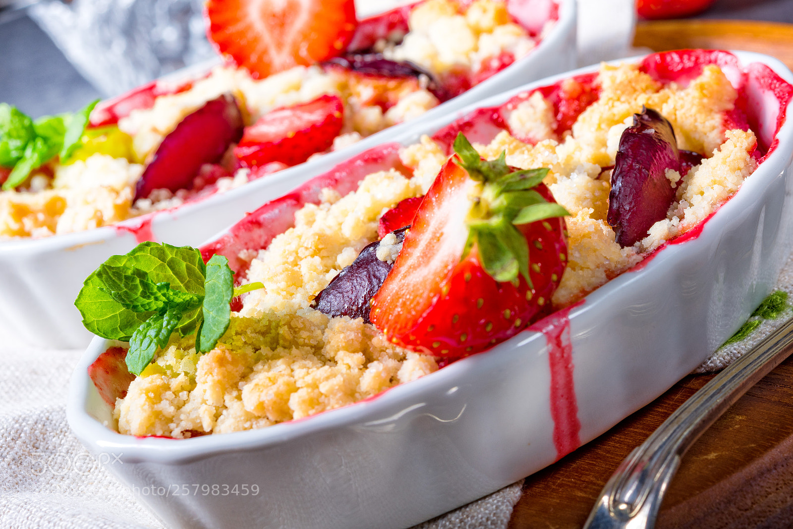 Nikon D810 sample photo. Strawberry tart with vanilla photography