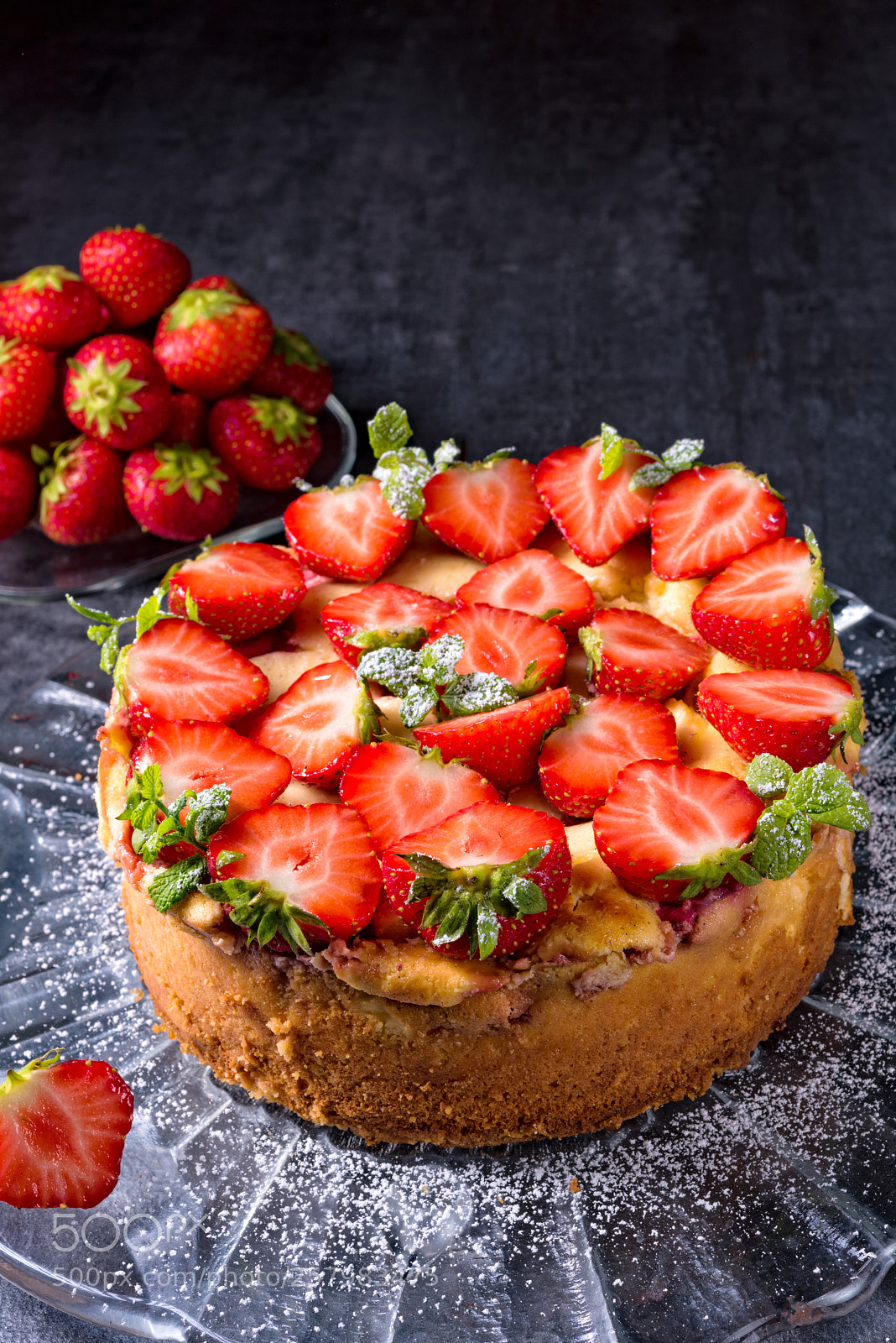 Nikon D810 sample photo. American strawberry cheesecake with photography