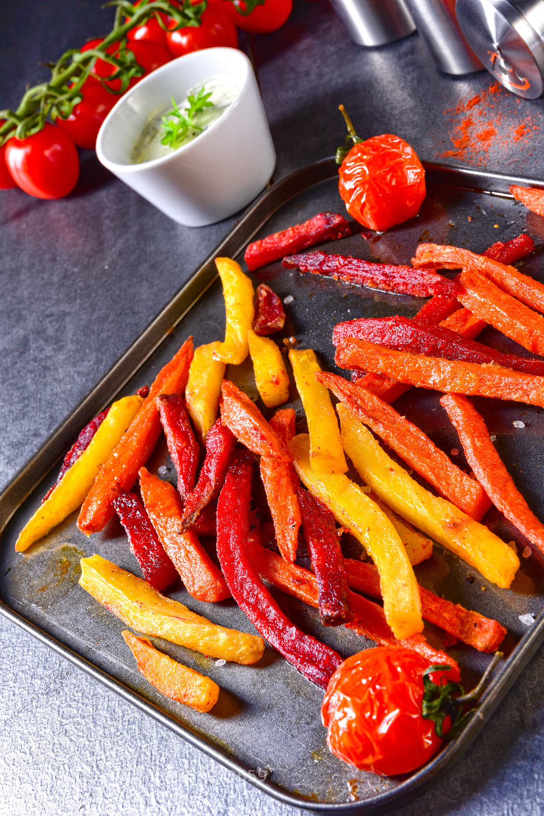 Nikon D810 sample photo. Colorful vegetable fries from photography