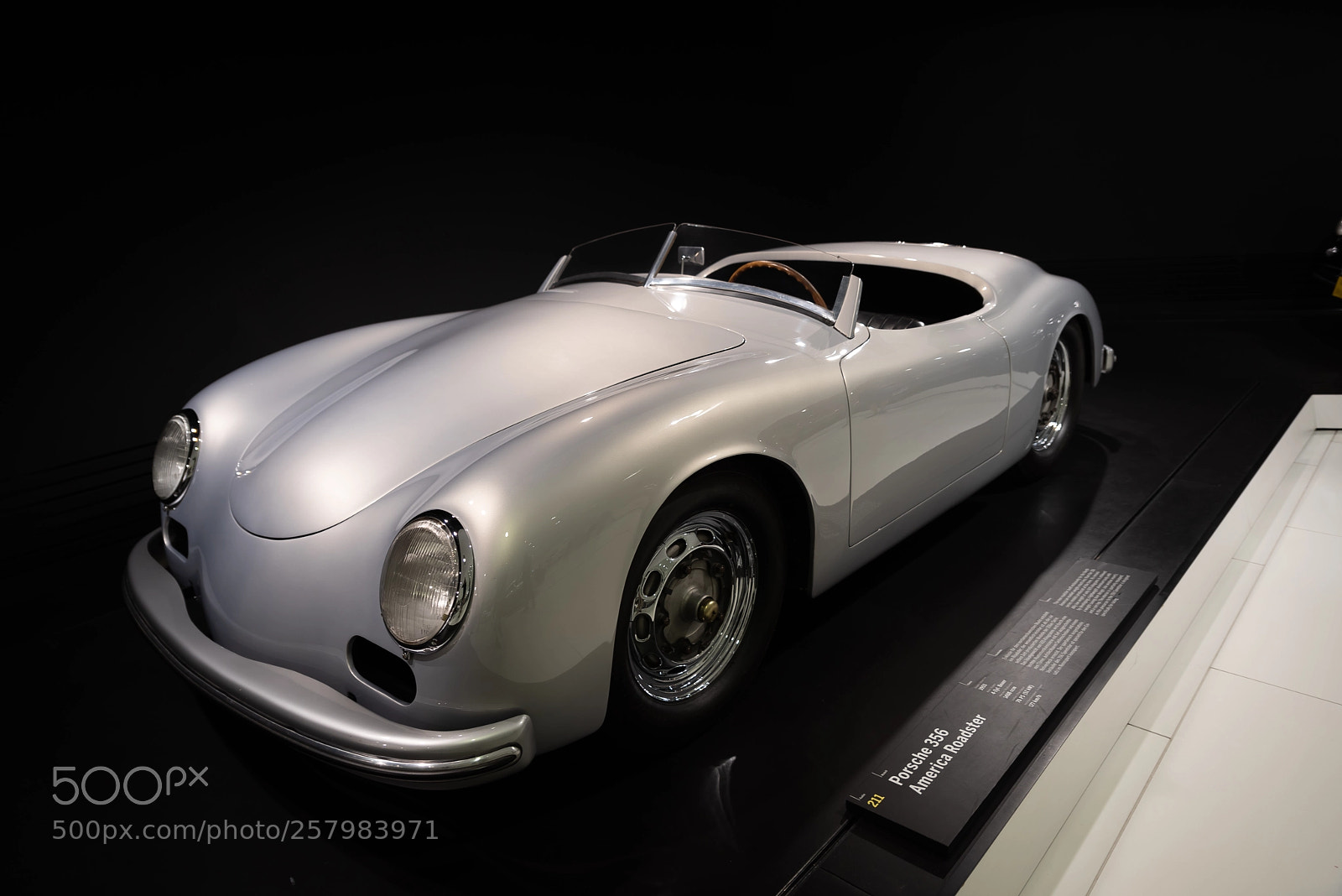 Nikon D810 sample photo. Porsche museum : stuttgart : germany photography