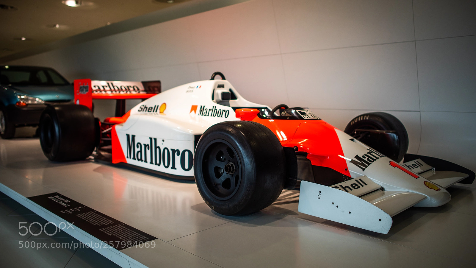 Nikon D810 sample photo. Porsche museum : stuttgart : germany photography