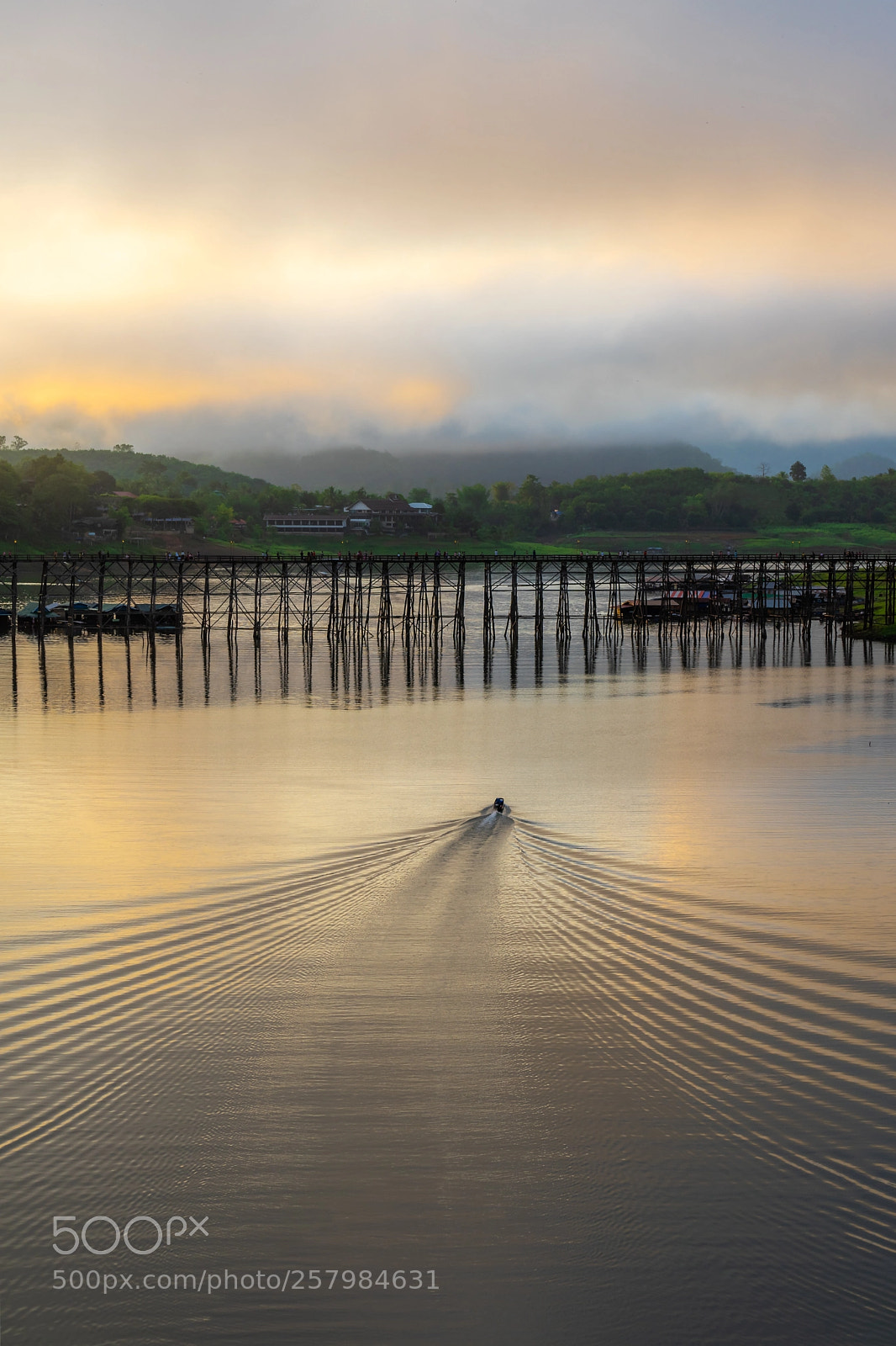 Sony a7 II sample photo. Boat to the bridge photography