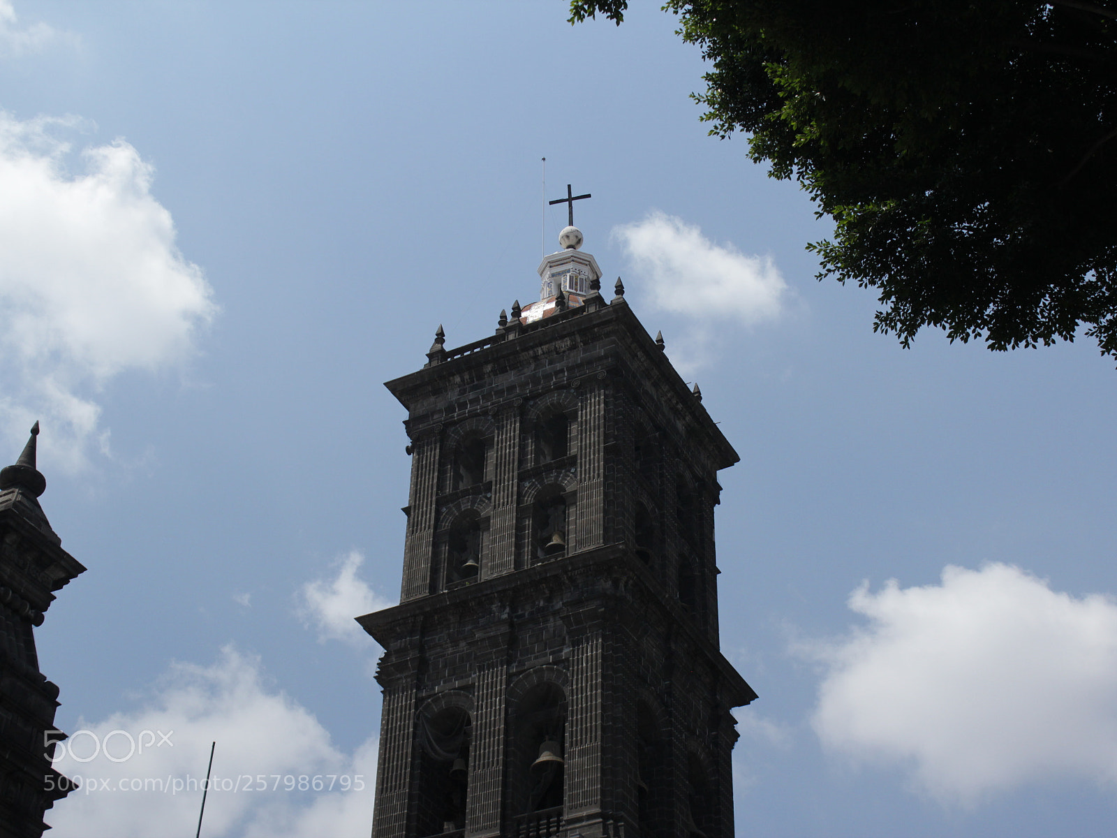 Canon EOS 600D (Rebel EOS T3i / EOS Kiss X5) sample photo. Torre/tower photography