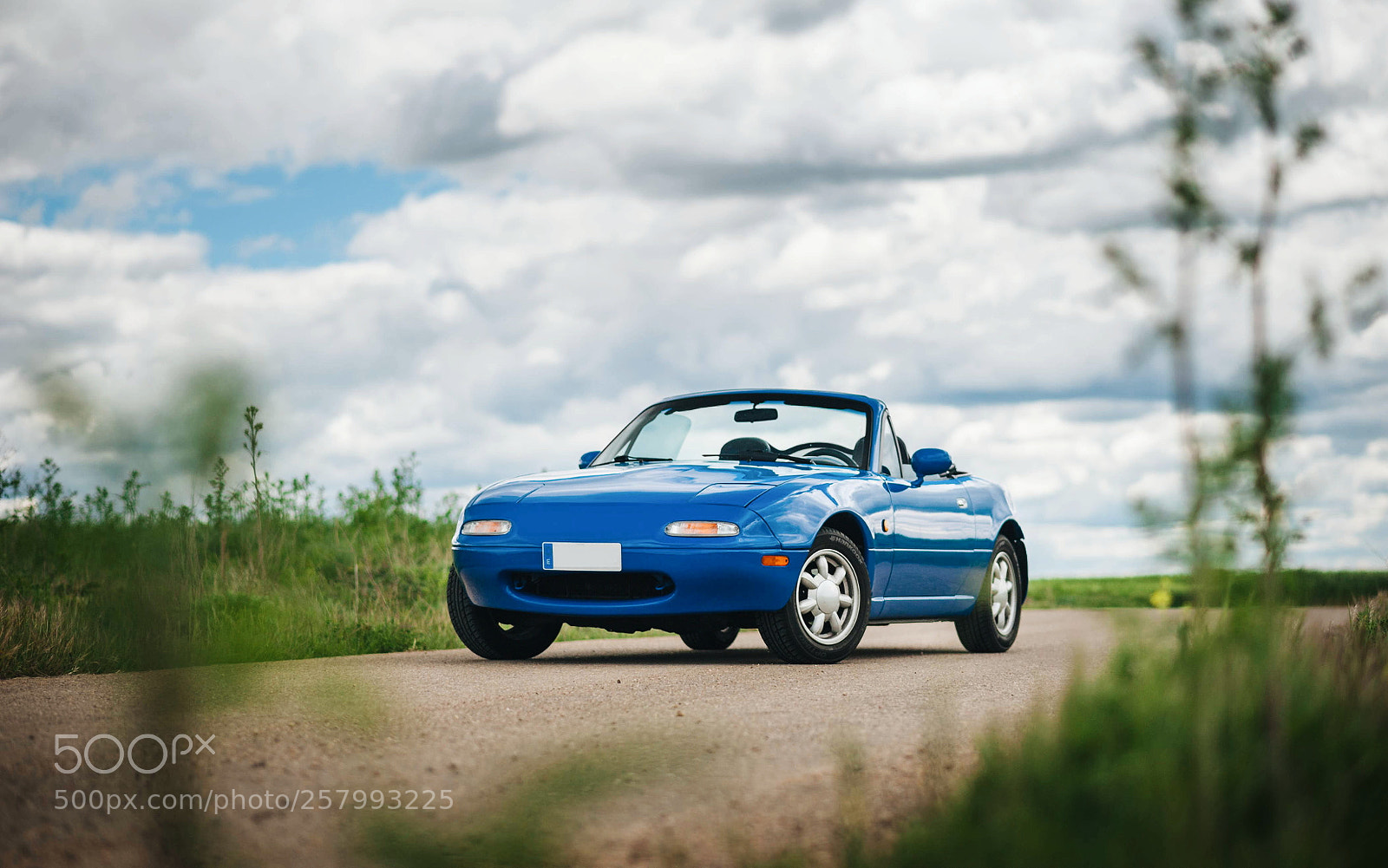 Nikon D700 sample photo. Blue miata photography