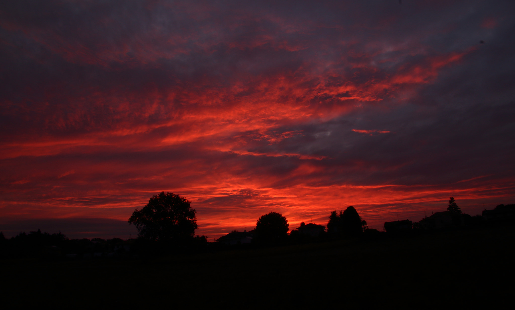 Canon EF-S 17-85mm F4-5.6 IS USM sample photo. A color dawn photography