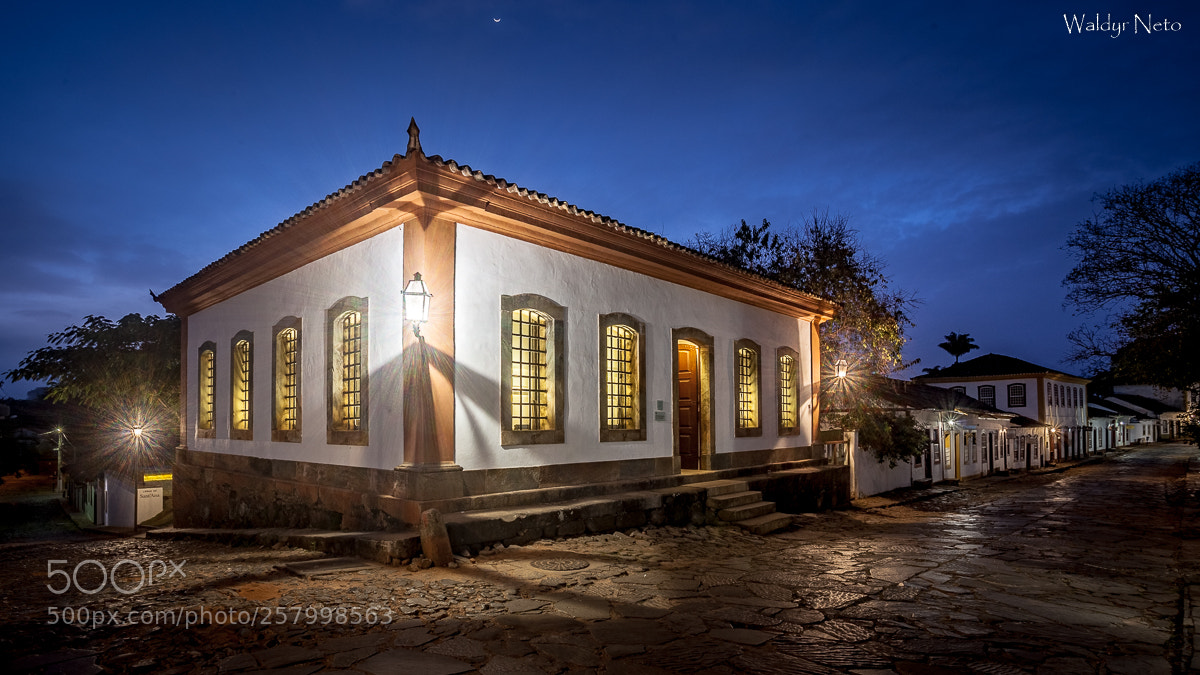 Canon EOS 5D Mark II sample photo. Cadeia de tiradentes photography