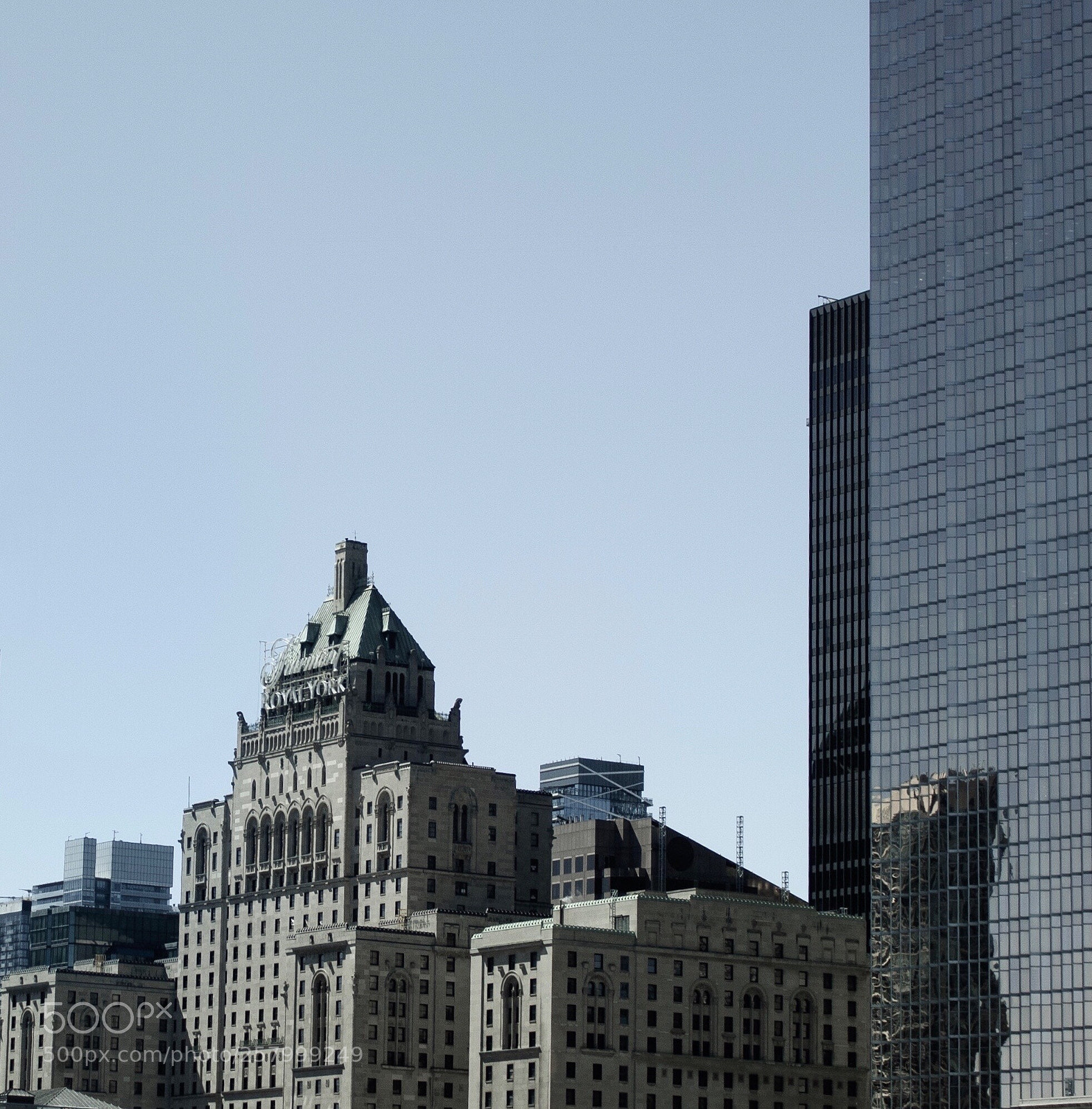 Canon EOS 750D (EOS Rebel T6i / EOS Kiss X8i) sample photo. Royal york hotel  photography