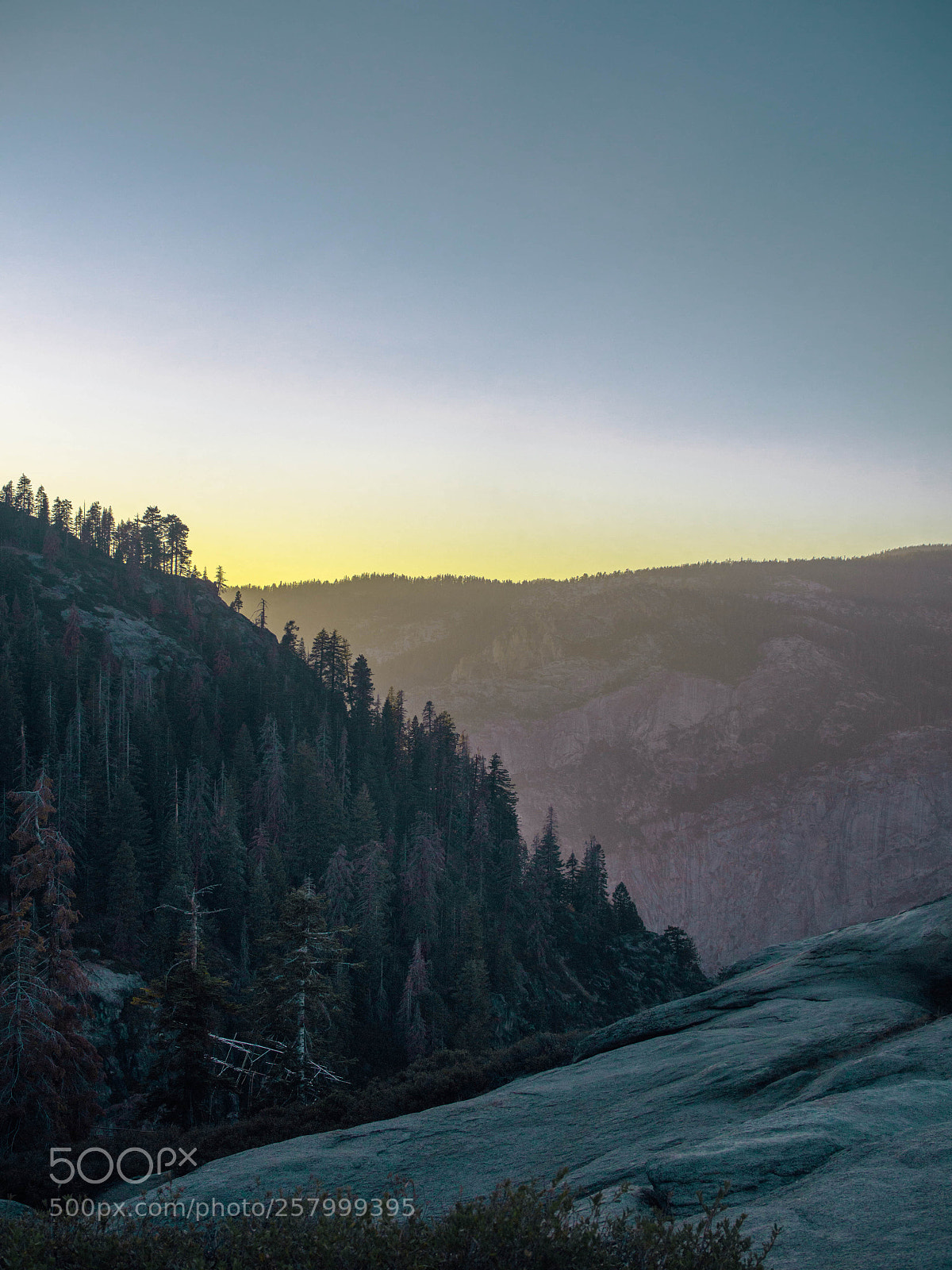 Olympus OM-D E-M10 sample photo. Glacier point photography
