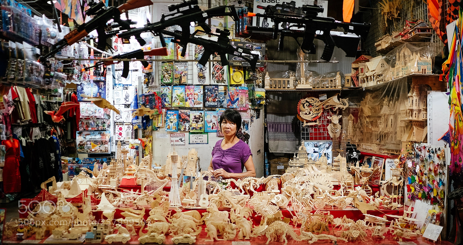 Fujifilm X-T2 sample photo. Wood, plastic & bootlegs photography