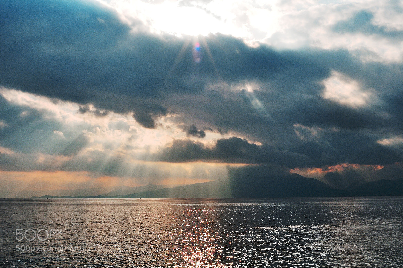 Nikon D90 sample photo. The cartain of sun photography