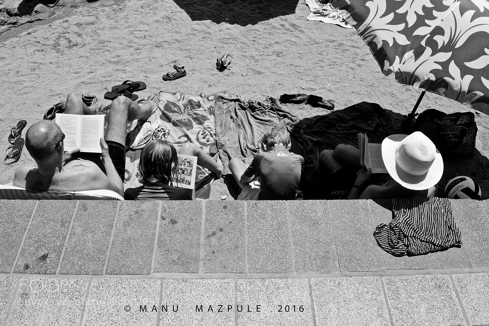 Canon EOS 70D sample photo. 374. girona. catalunya... people photography