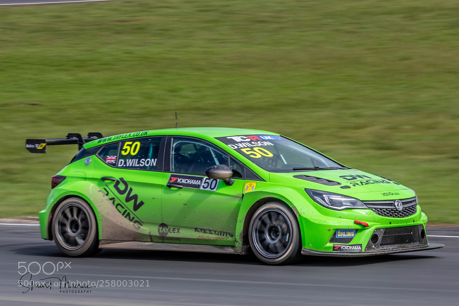 Canon EOS 80D sample photo. Tcr racing uk photography