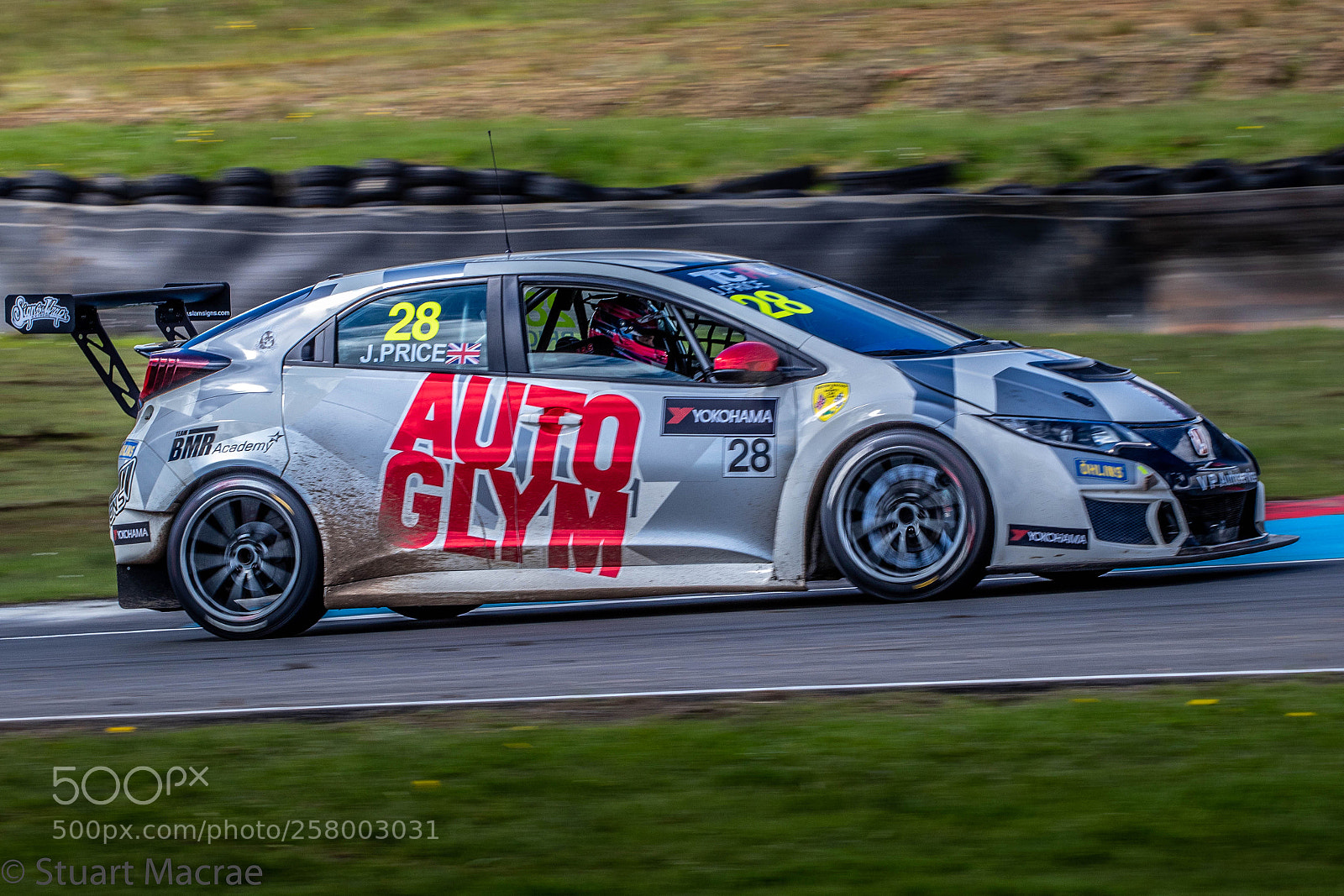 Canon EOS 80D sample photo. Tcr racing uk photography