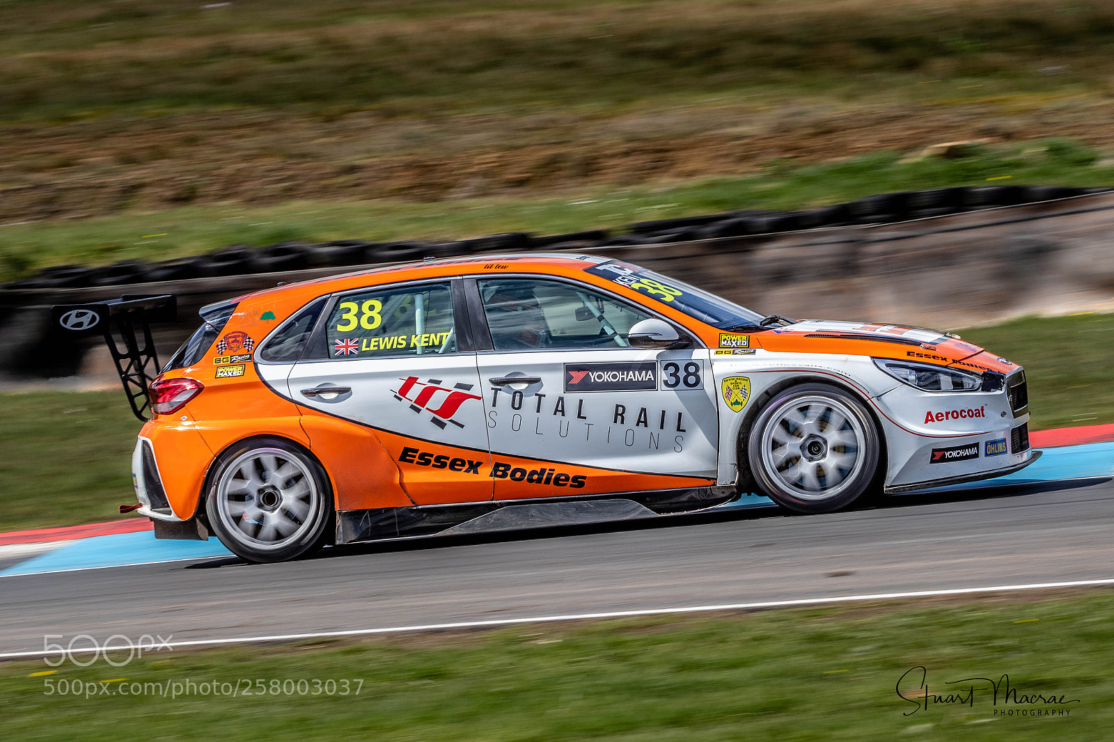 Canon EOS 80D sample photo. Tcr racing uk photography
