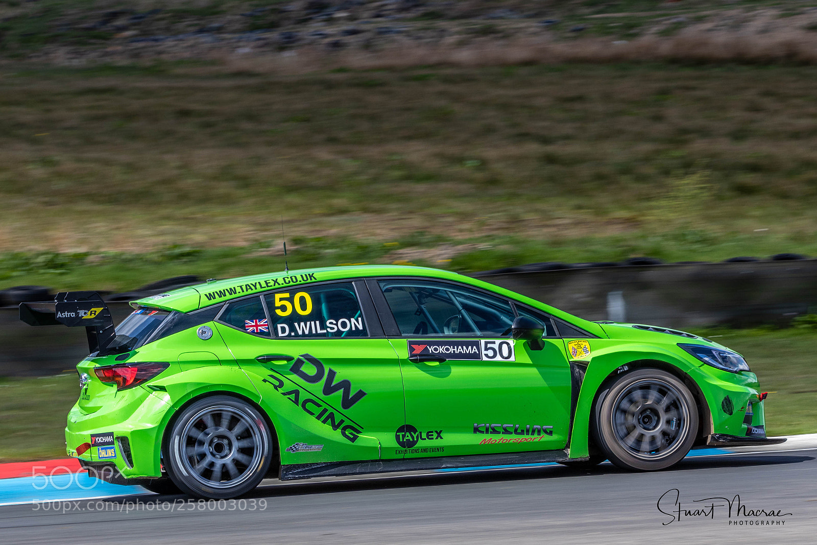 Canon EOS 80D sample photo. Tcr racing uk photography