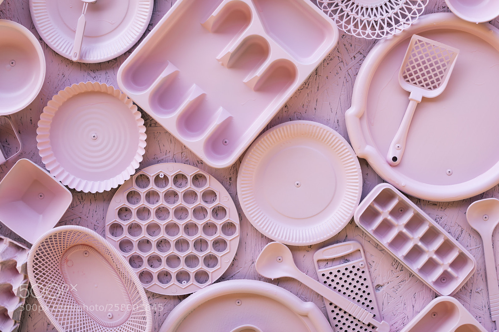 Nikon D5500 sample photo. Pink decorative kitchenware utensils photography