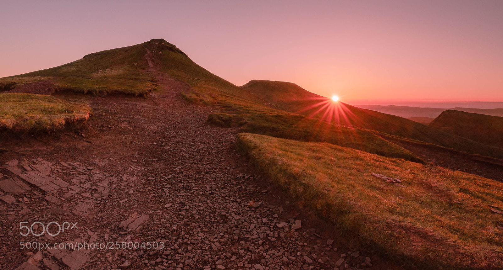 Nikon D750 sample photo. Pen y fan sunrise photography