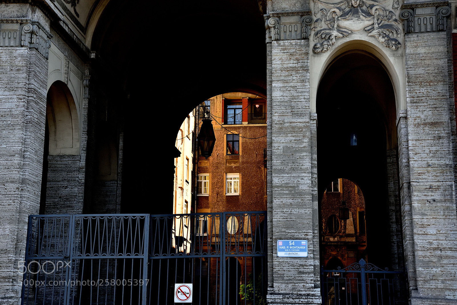 Nikon AF-S Nikkor 24-120mm F4G ED VR sample photo. Fontanka 1 photography