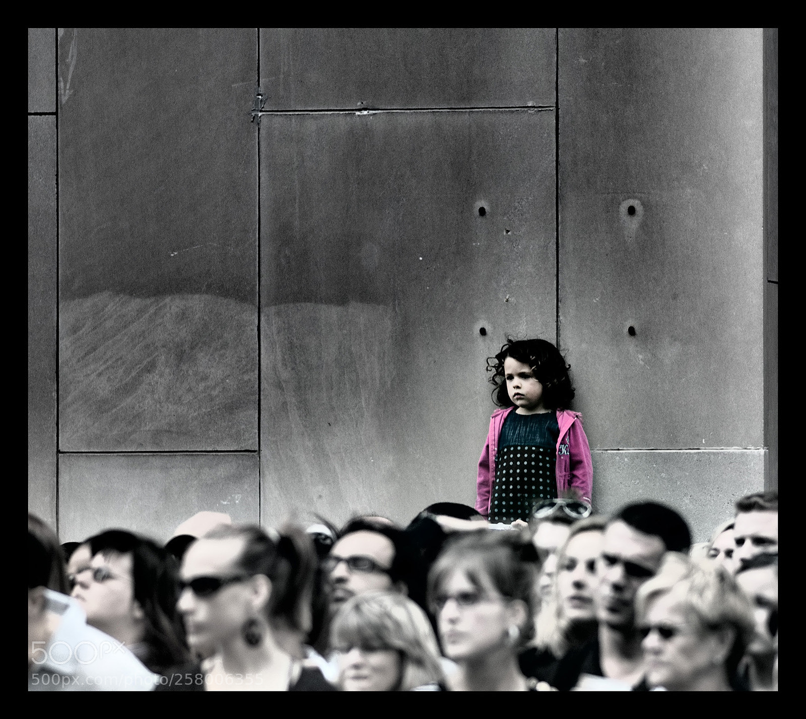 Nikon D200 sample photo. Attentive photography