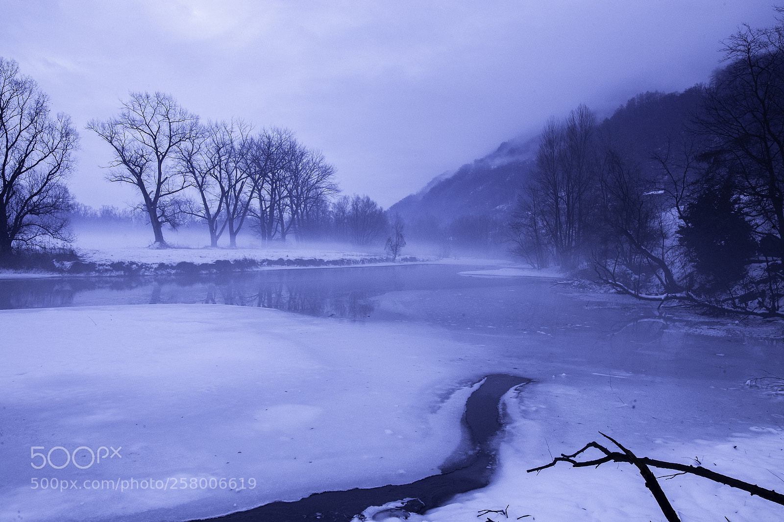 Canon EOS 6D sample photo. Frozen photography
