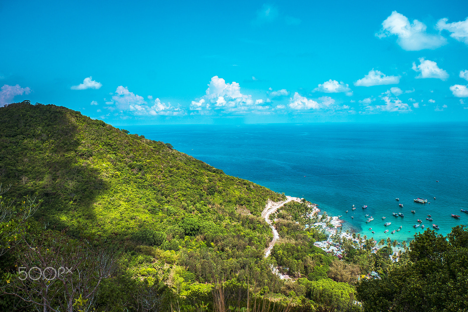 Fujifilm X-A1 sample photo. Nam du island photography